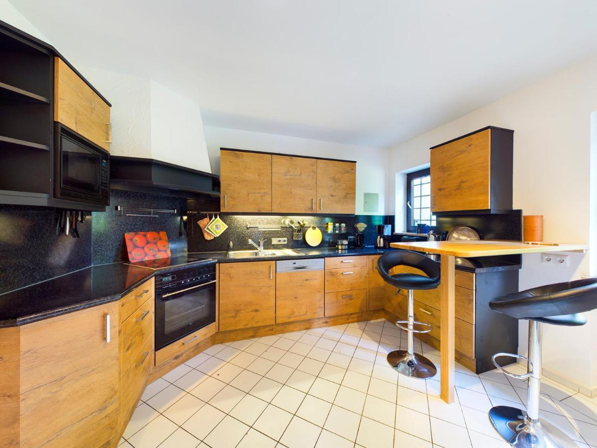 Bergwild Apartment การ์มิช-พาร์เทนเคียร์เชน ภายนอก รูปภาพ