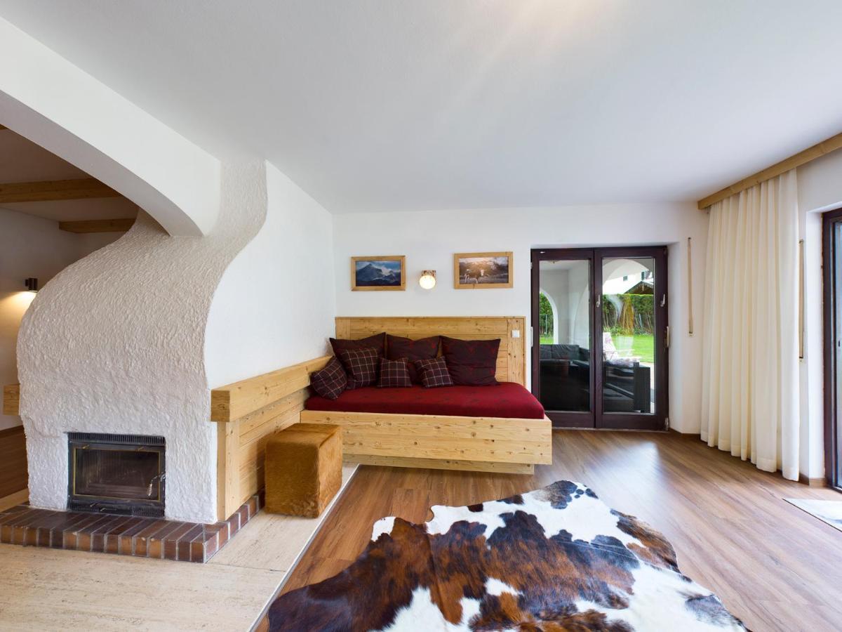 Bergwild Apartment การ์มิช-พาร์เทนเคียร์เชน ภายนอก รูปภาพ